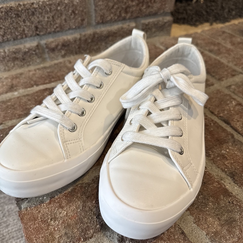 Esprit Tallya White Faux Leather Sneakers Womens Sz 8.5 Lace Up Casual #166 - Picture 15 of 16